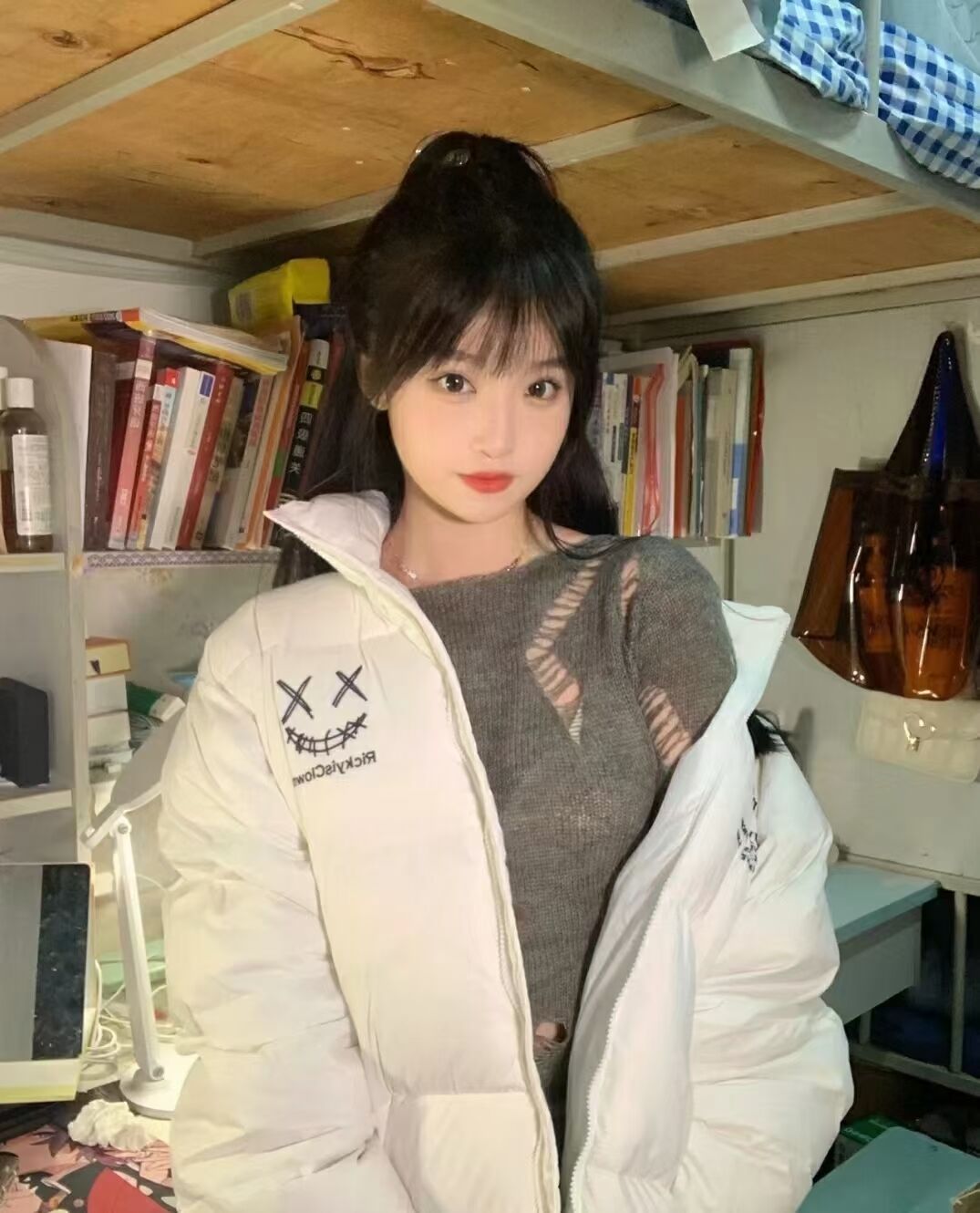 可后入的大奶萝莉哦